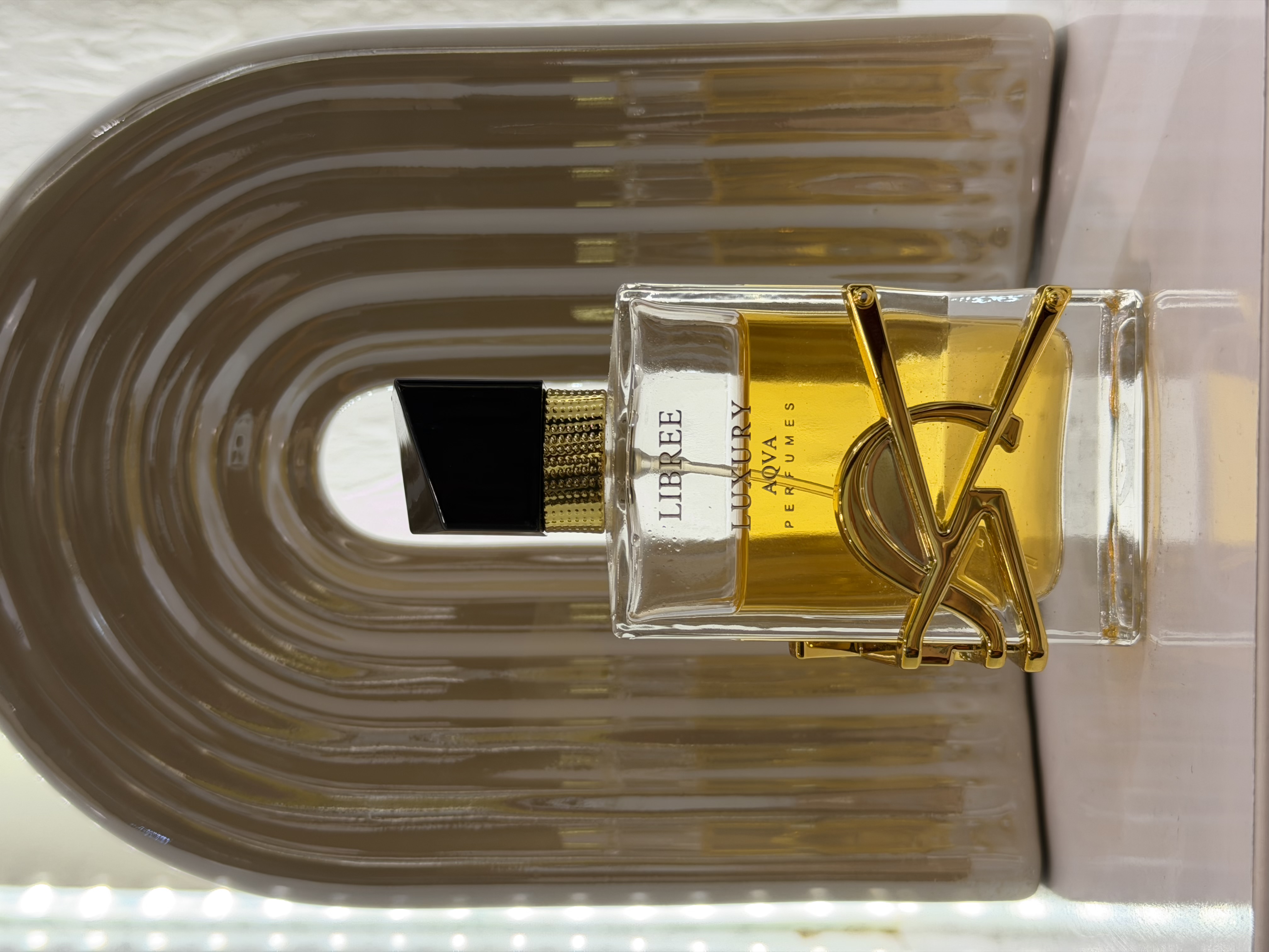 عطر مینی ایو سن لورن لیبره زنانه ۵۰ میل لاکچری آکوا