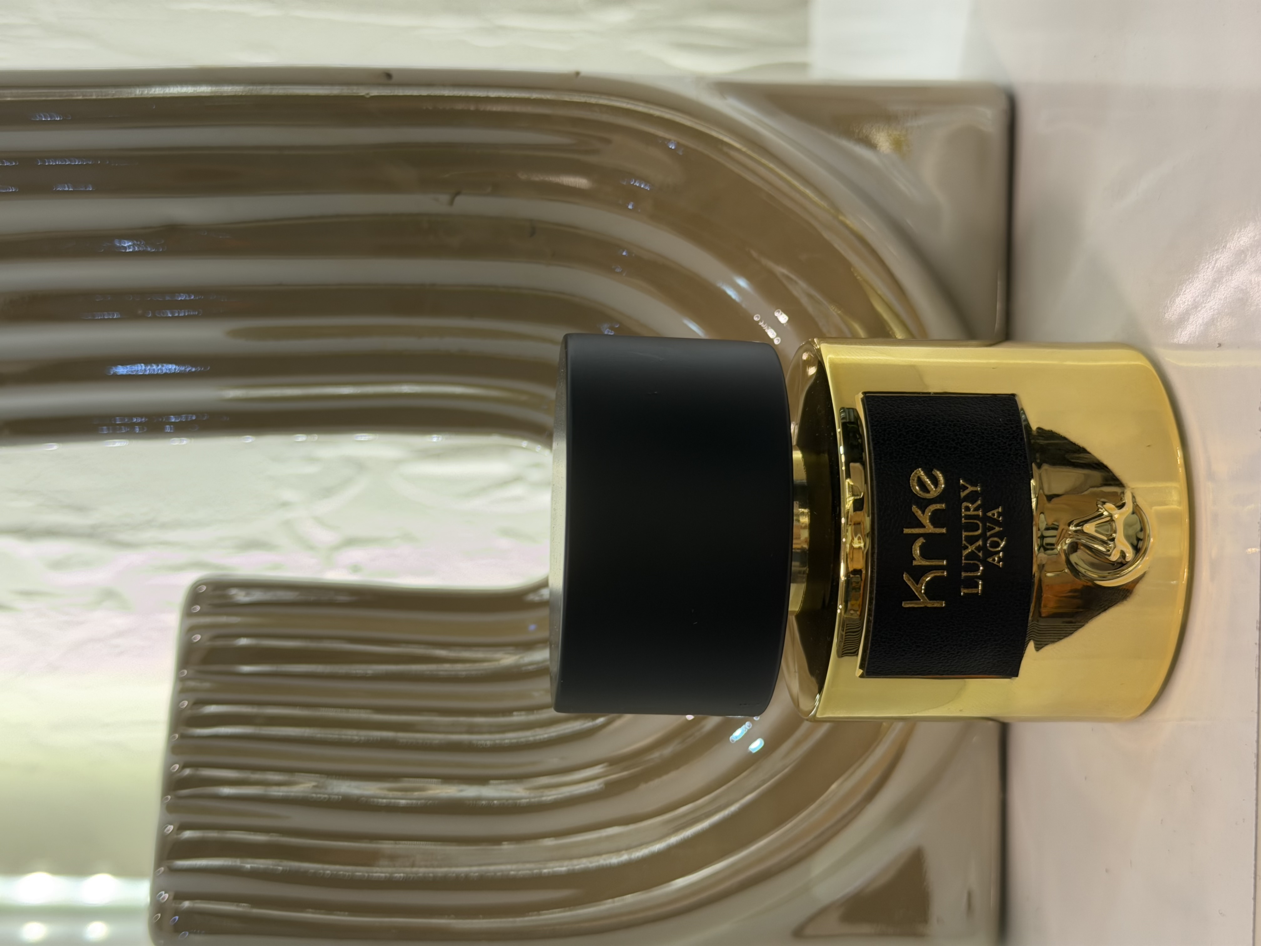 عطر تیزیانا ترنزی کیرکه ۵۰ میل لاکچری اکوا